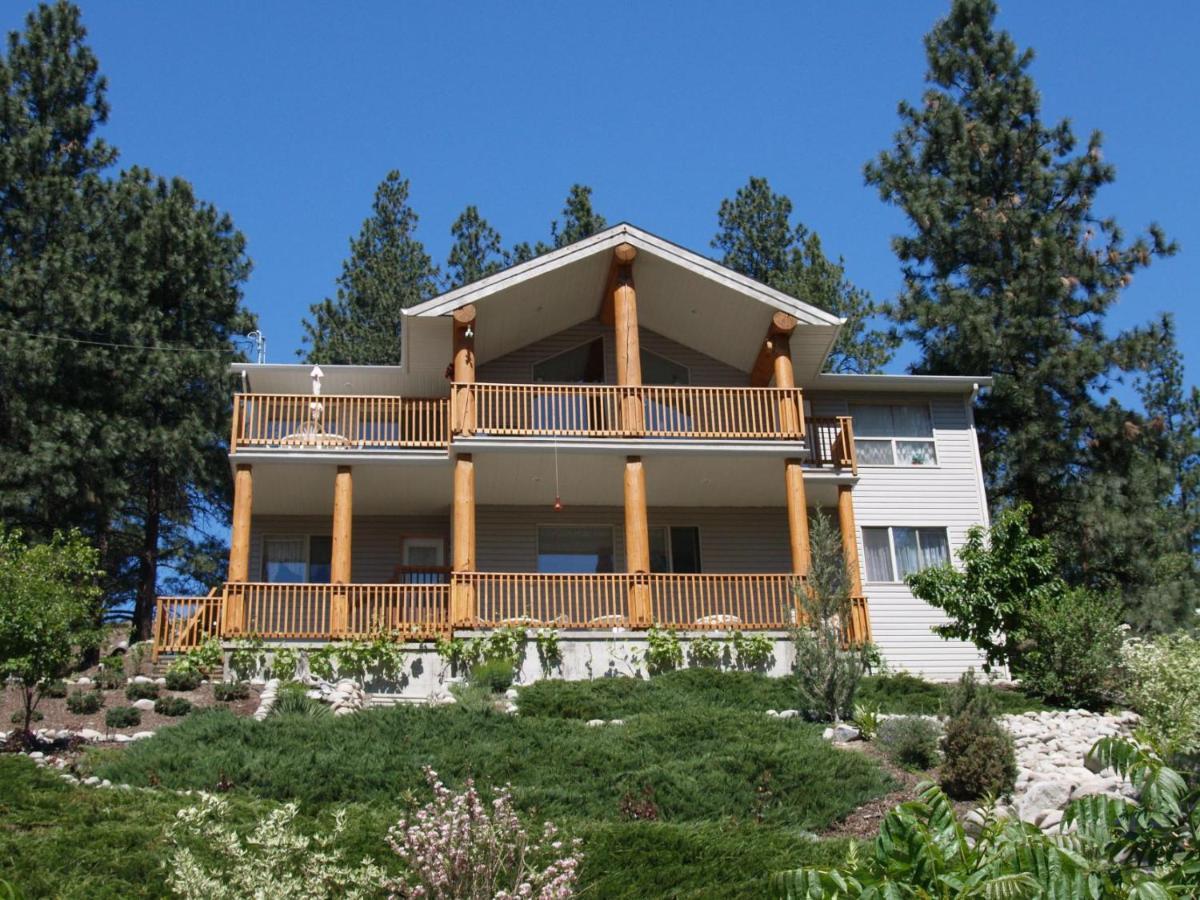 Guest house Pinewood Peachland